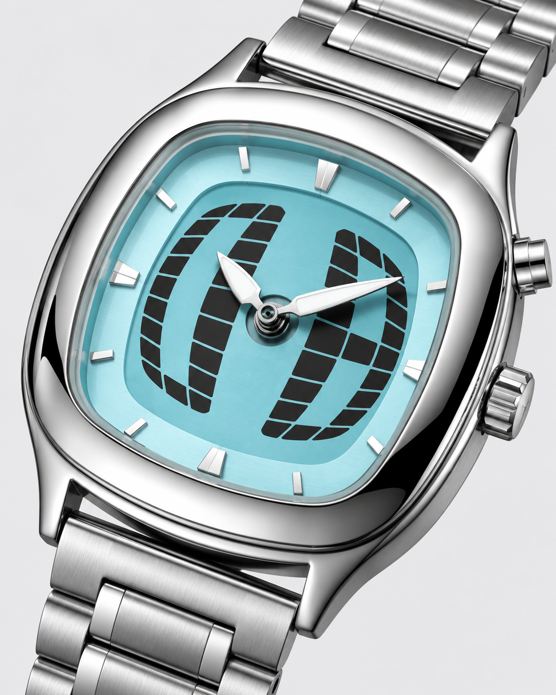 SQUARE AQUA – three-quarter angle